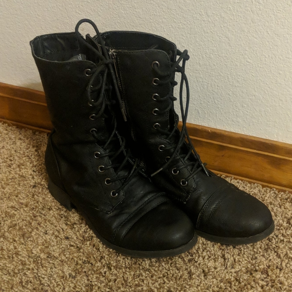 Black boots